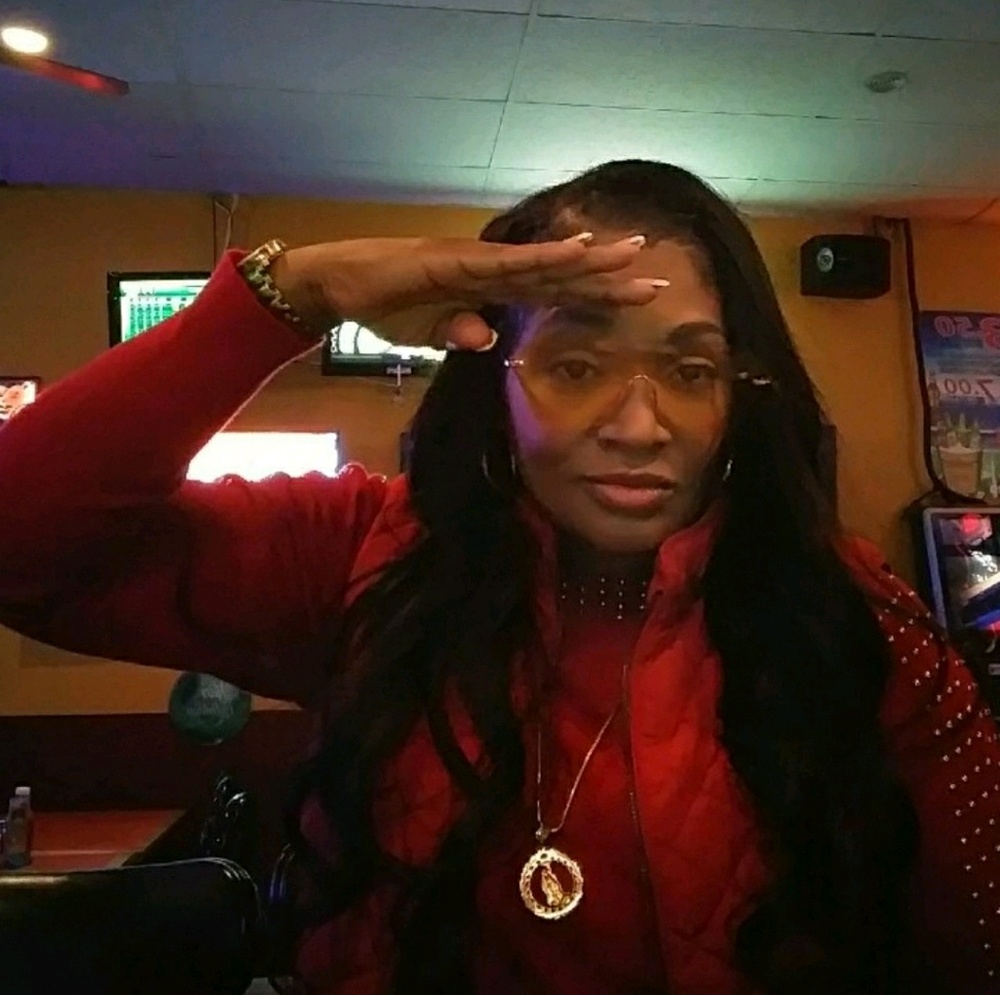 Meet your Posher, Angennette